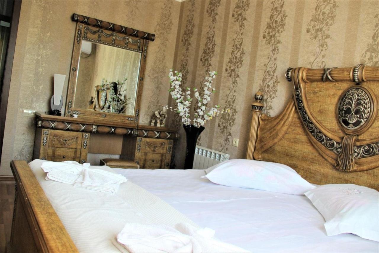 Hotel Oniks Кутаїсі Екстер'єр фото