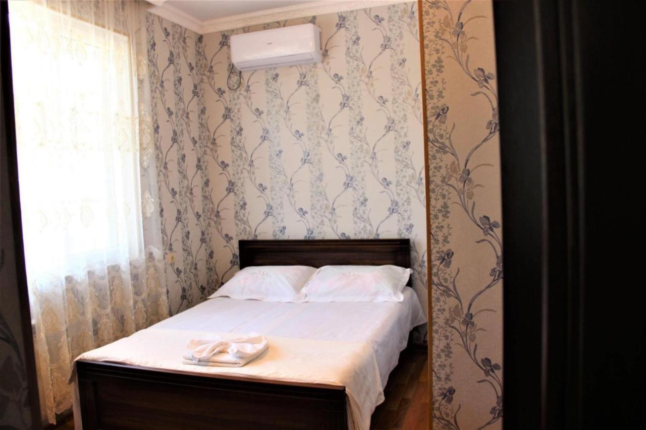 Hotel Oniks Кутаїсі Екстер'єр фото