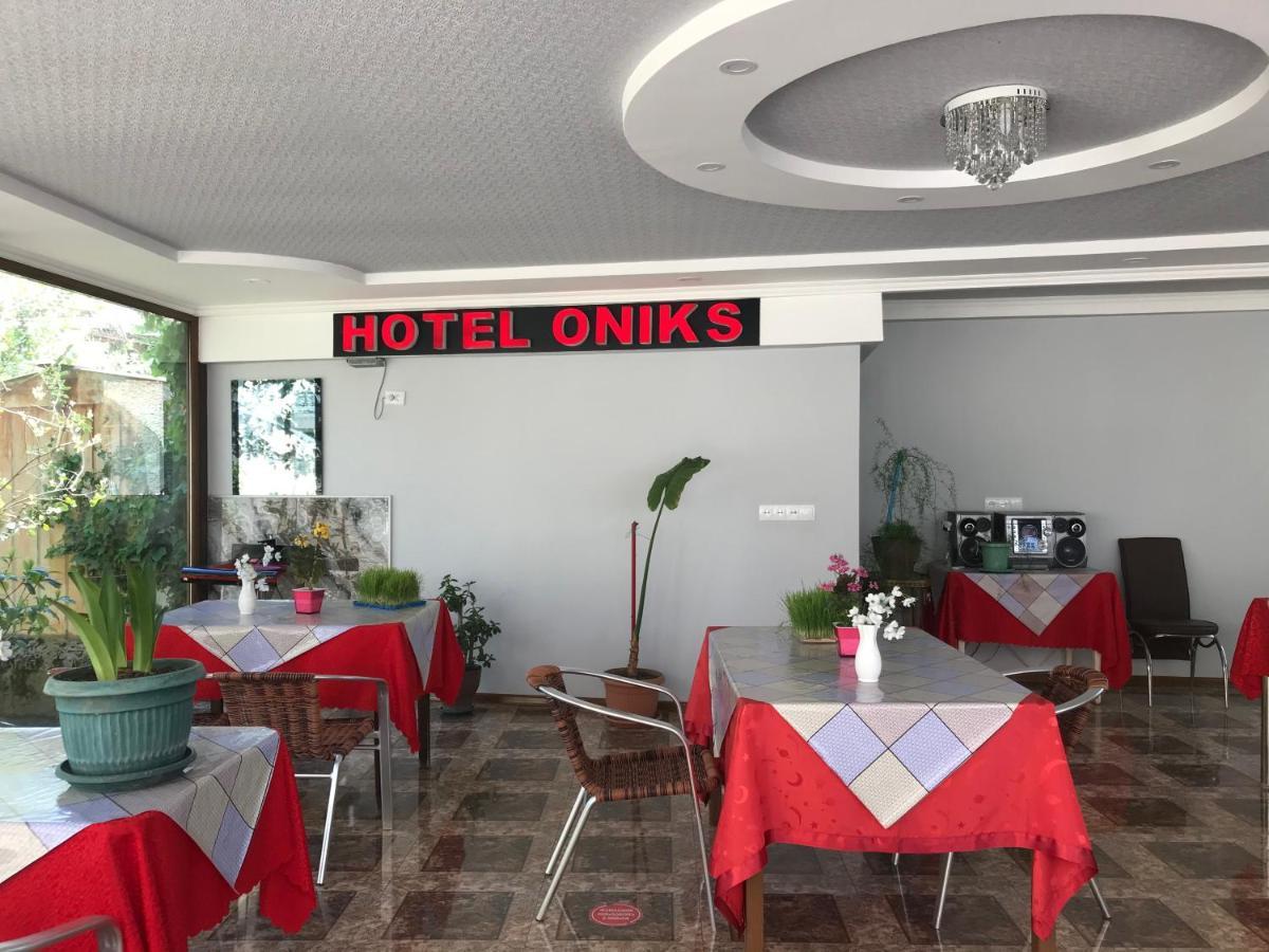 Hotel Oniks Кутаїсі Екстер'єр фото