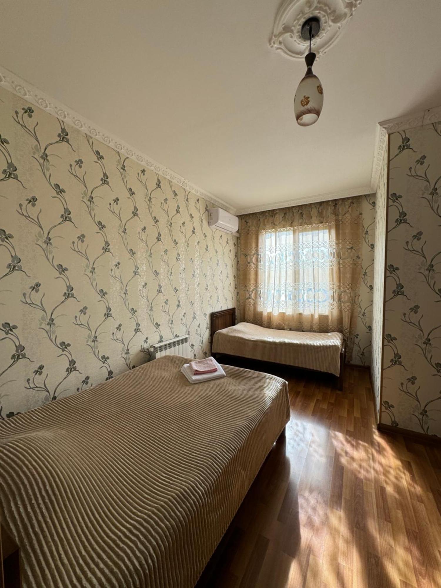 Hotel Oniks Кутаїсі Екстер'єр фото
