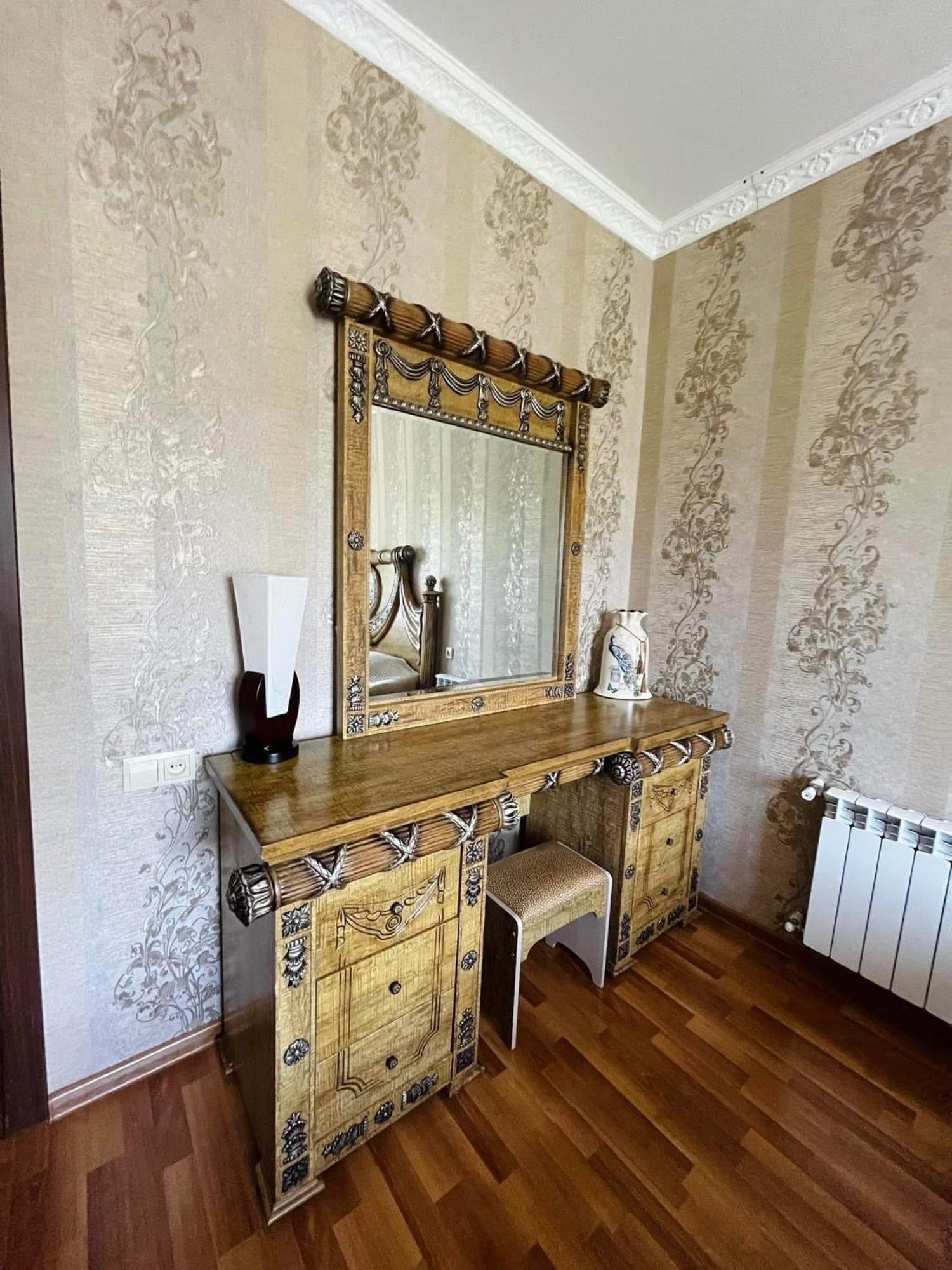 Hotel Oniks Кутаїсі Екстер'єр фото